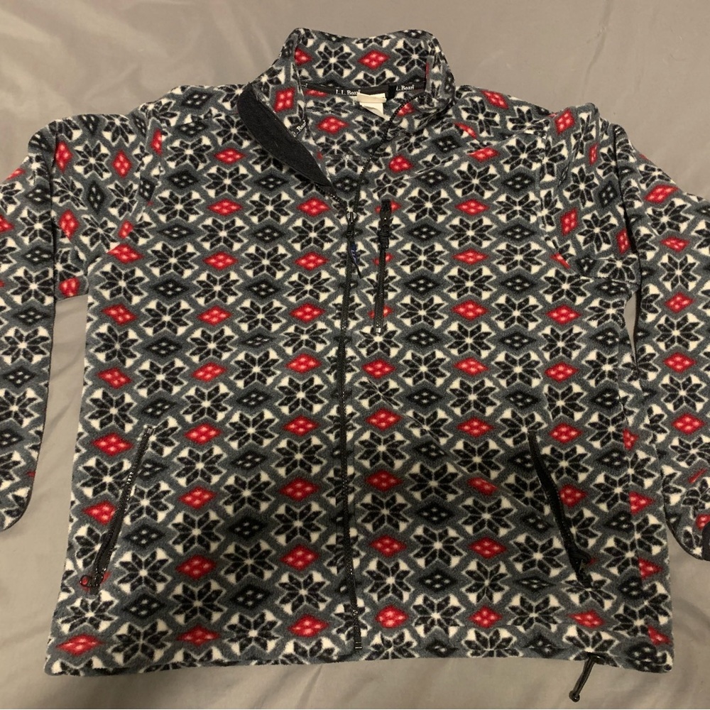 LL Bean Men Full zip sweater size XL
